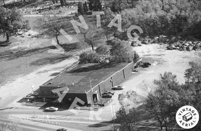 Snowdens Sunset Lanes - 1985 Aerial (newer photo)